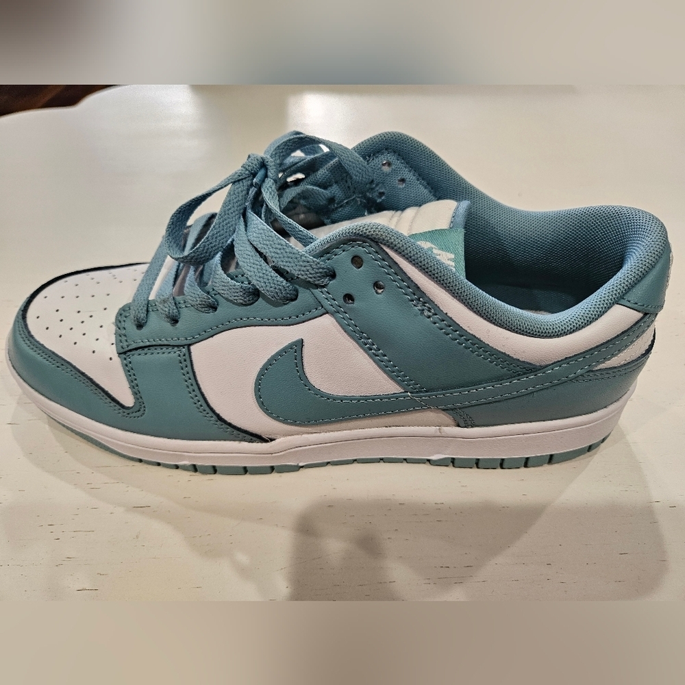 Nike Dunk Low Retro. Denim Turquoise. Mens Size 10. DV0833-106 Sneakers - Picture 4 of 6